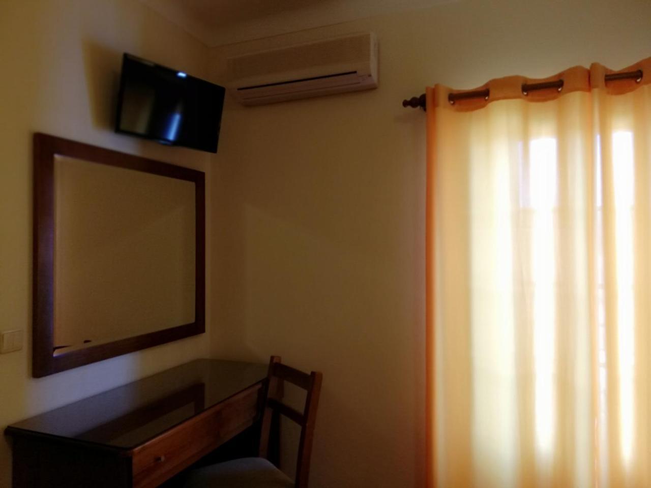 Residencial Idalio Hotel Odemira Ngoại thất bức ảnh